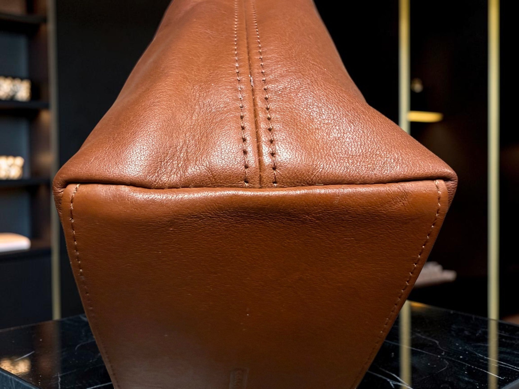 Coach vintage 90s Classic Pouch in Tan Leather