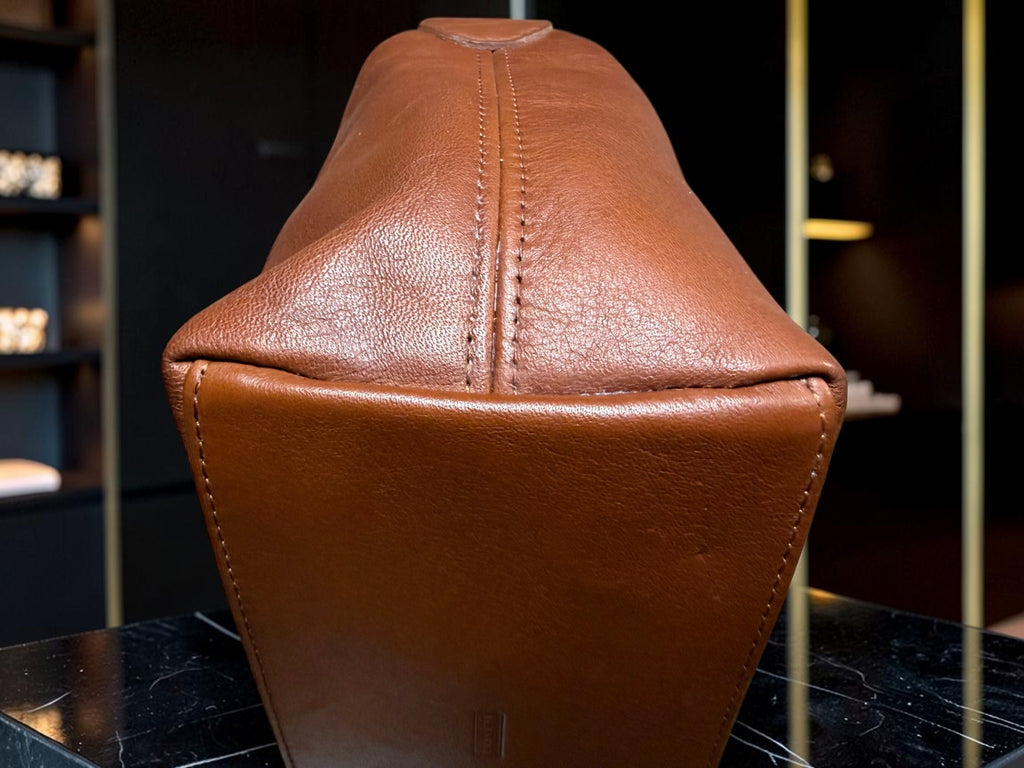 Coach vintage 90s Classic Pouch in Tan Leather