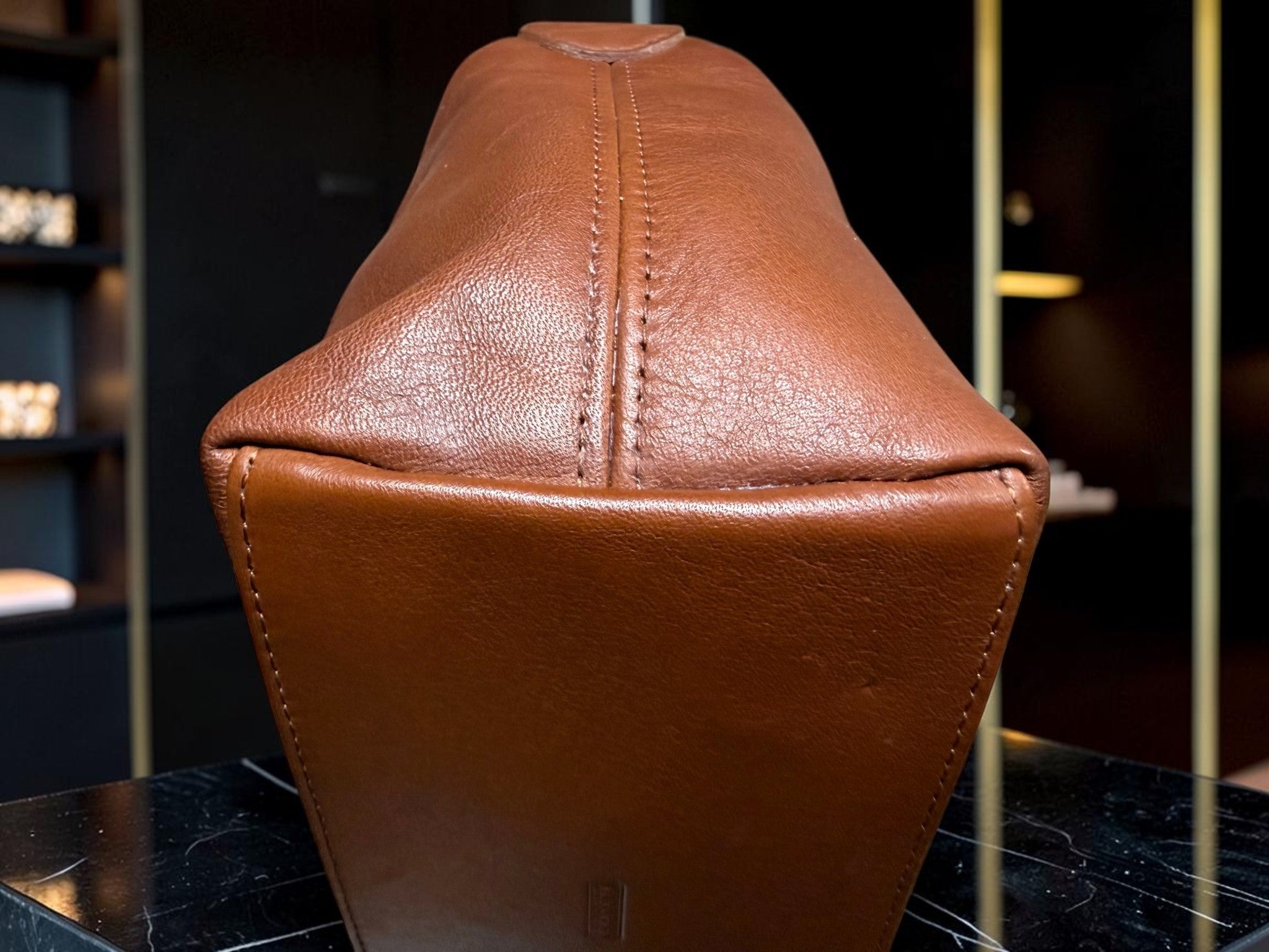 Coach vintage 90s Classic Pouch in Tan Leather