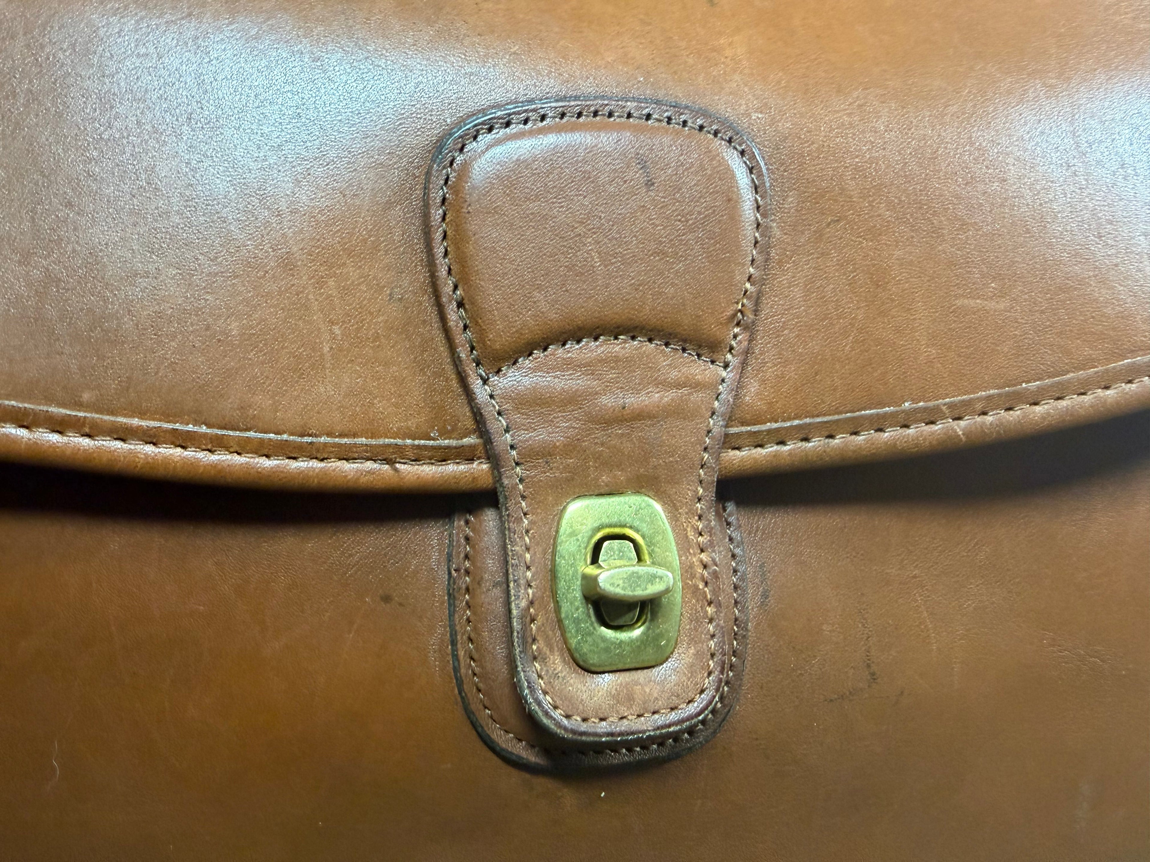 Vintage Coach Beekman Briefcase (M7C-5266) in British Tan (Made in the United States)
