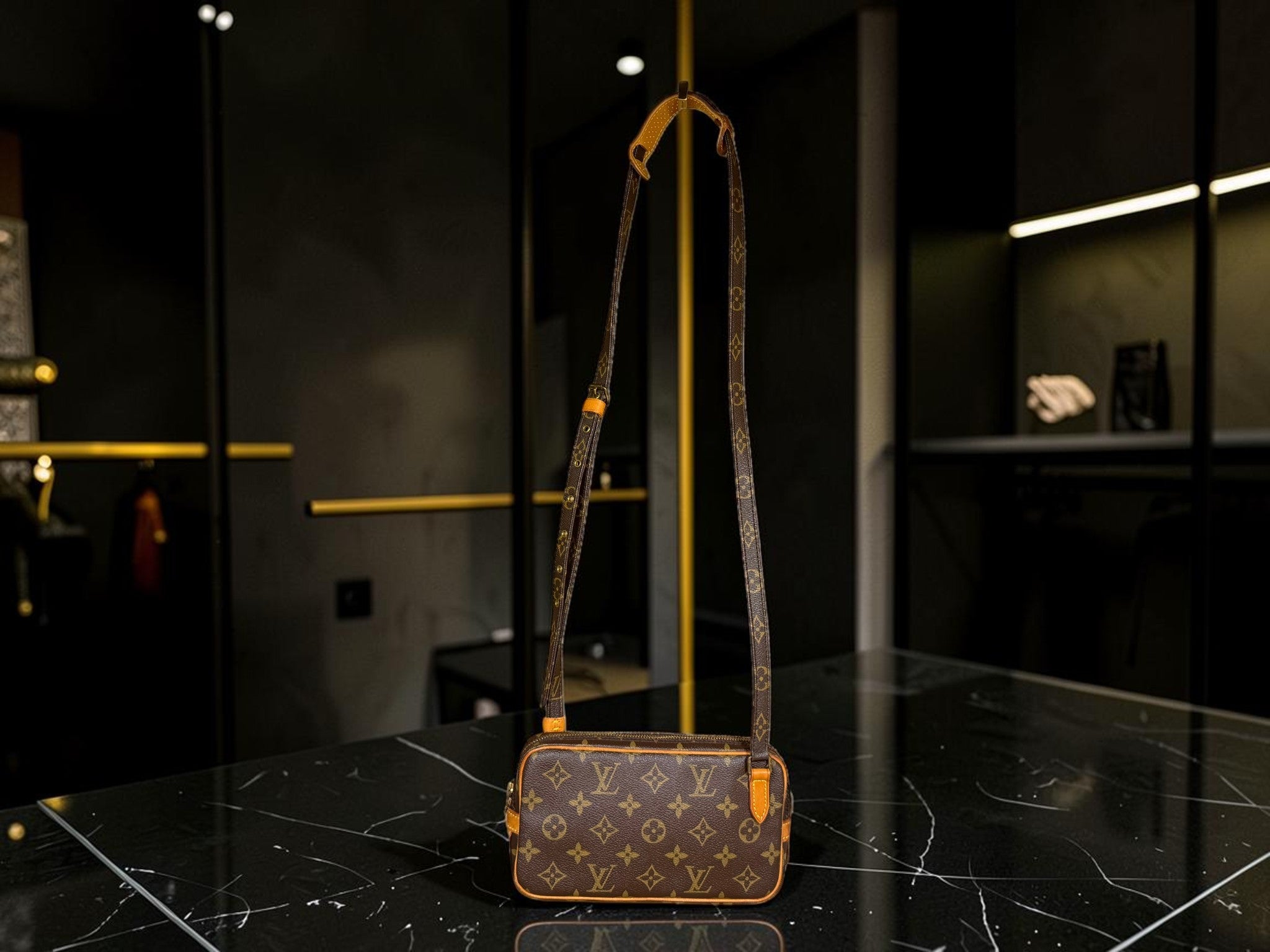 Louis Vuitton Pochette Marly Bandoulière (Date Code 874 TH - France April 1987)