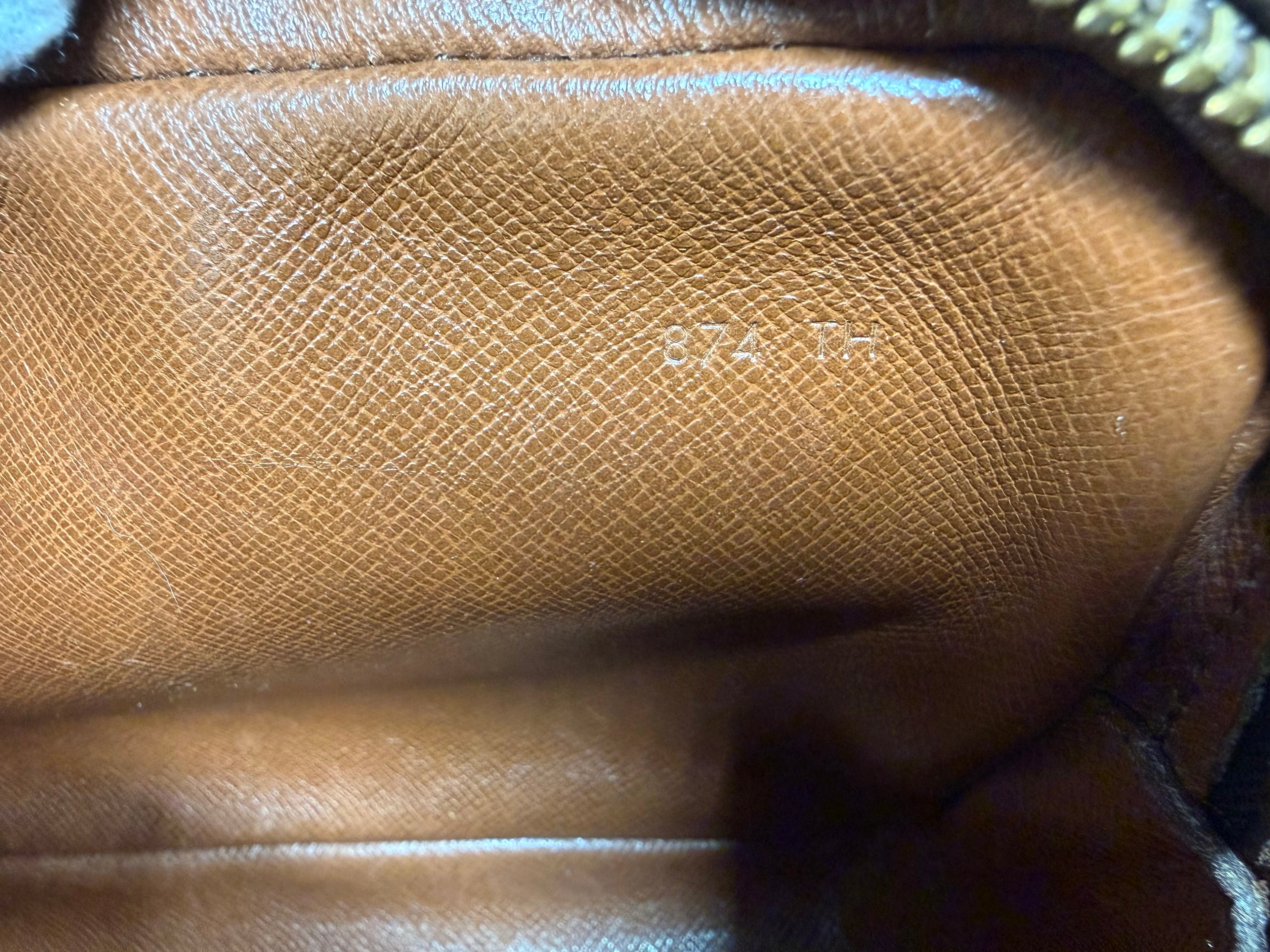 Louis Vuitton Pochette Marly Bandoulière (Date Code 874 TH - France April 1987)