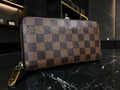 Louis Vuitton Zippy Wallet in Damier Ebene (CA4191 Spain 2011)