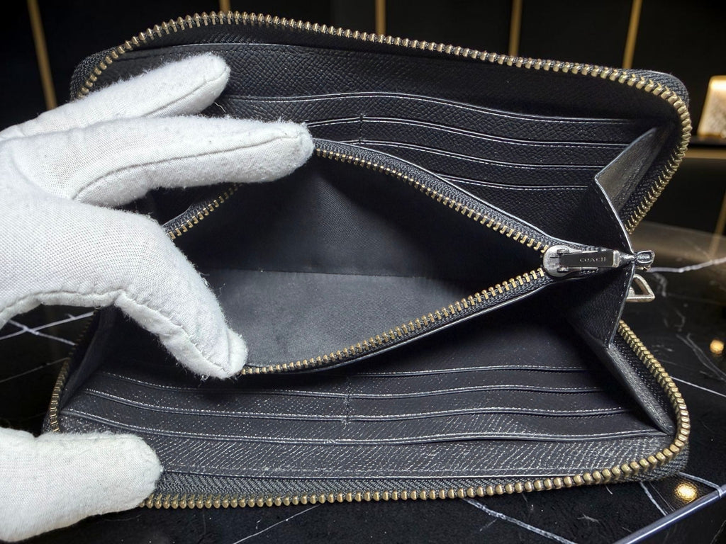 Coach Long Zip Black Leather Wallet (Newer Range)