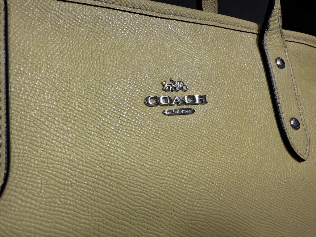 Coach City Zip Tote in Yellow (M1823-F58846)