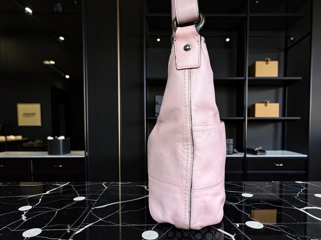 Coach Ashley East/West Duffle in blush pink (M1120-F17489)