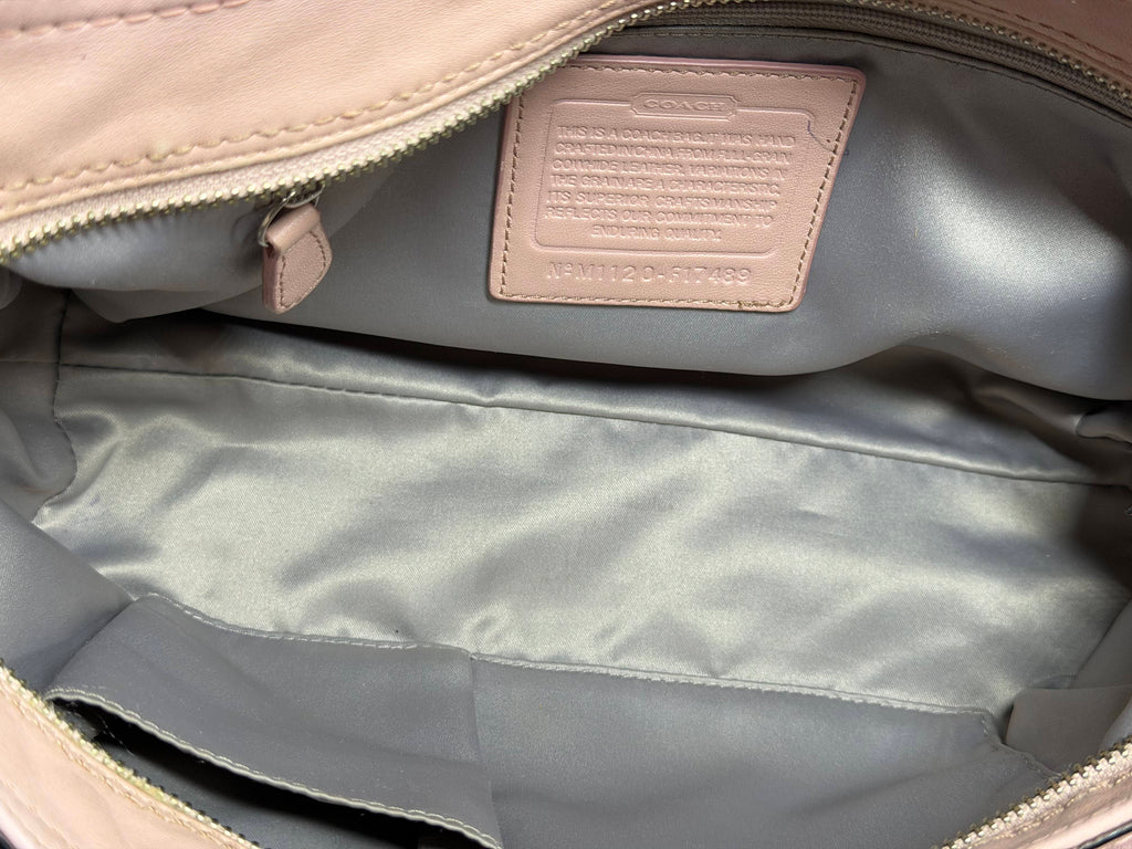 Coach Ashley East/West Duffle in blush pink (M1120-F17489)