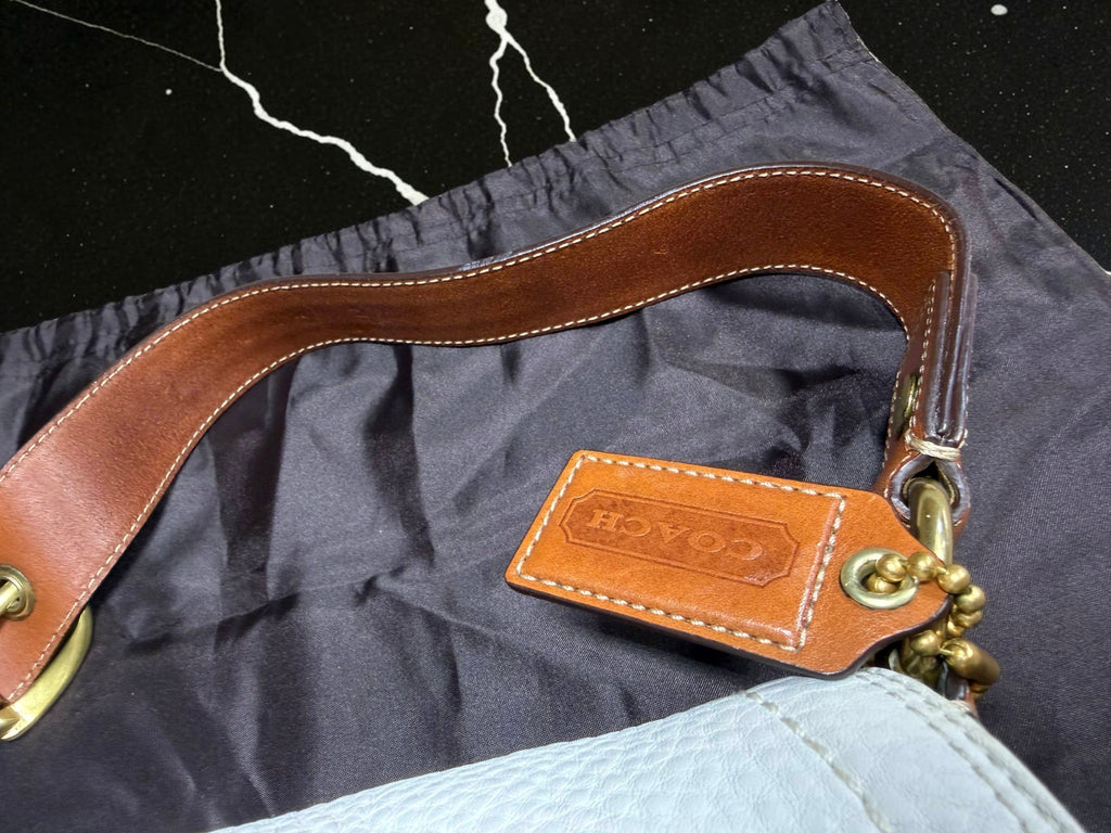 Vintage Coach Soho Buckle Flap in White Pebbled Leather (11840) (With Dust Bag)