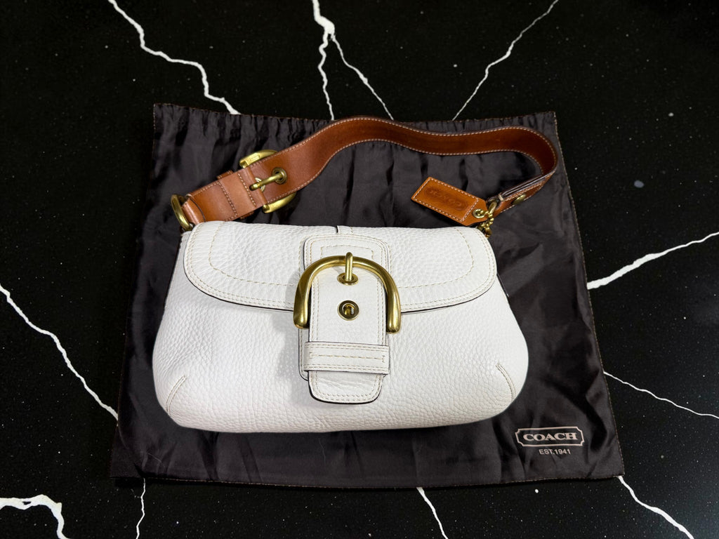 Vintage Coach Soho Buckle Flap in White Pebbled Leather (11840) (With Dust Bag)
