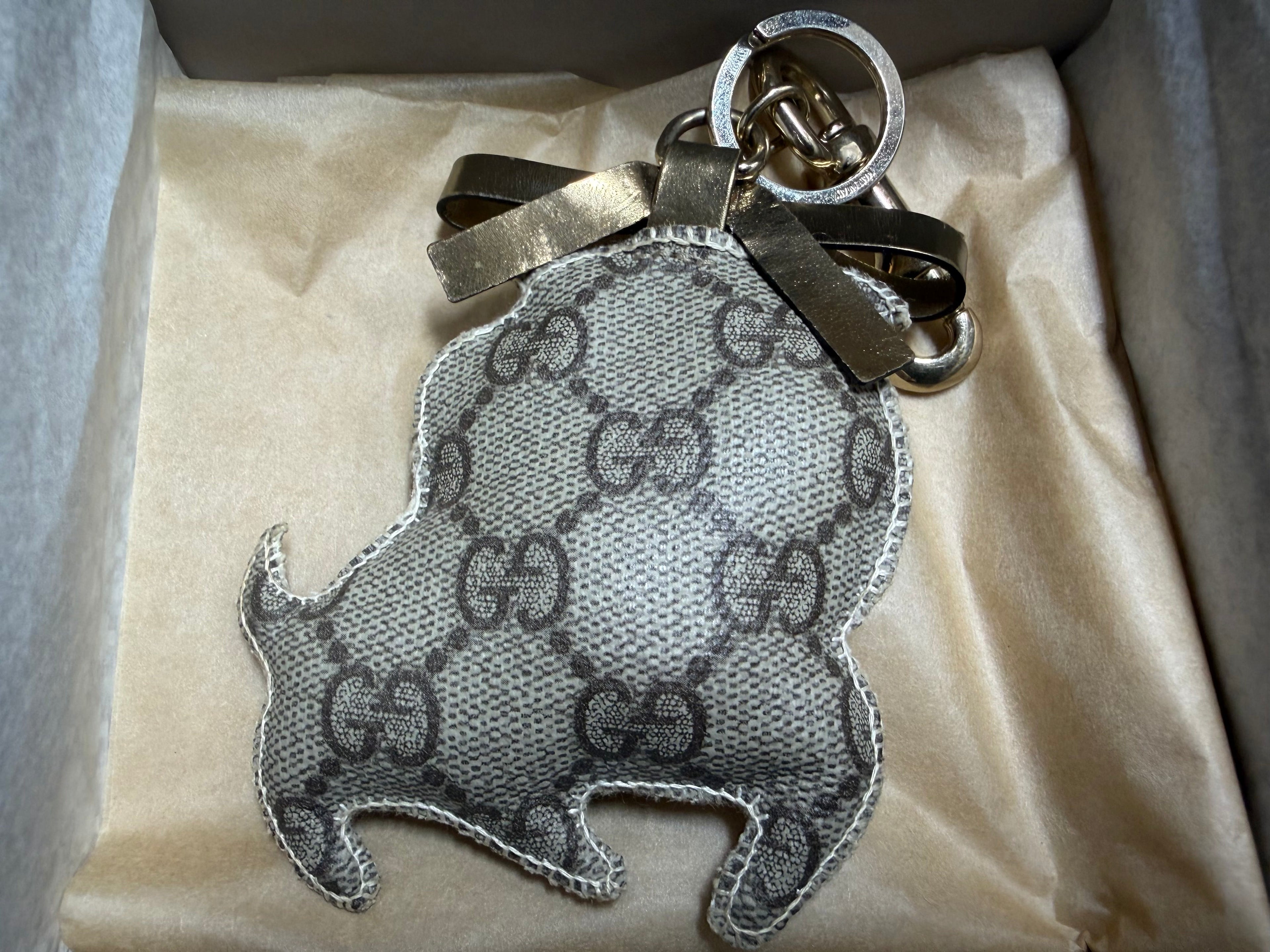 Gucci Guccioli Bulldog Bag Charm / Keychain in GG Supreme Canvas