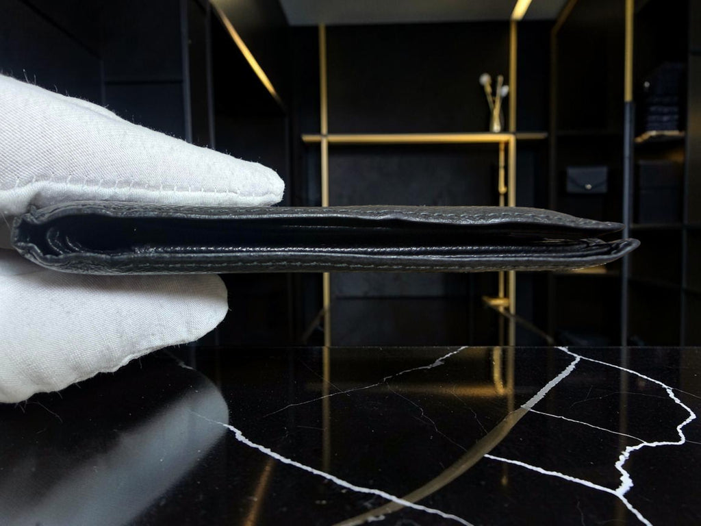 Louis Vuitton Black Tagia Mens Bifold wallet (MI-XXX)