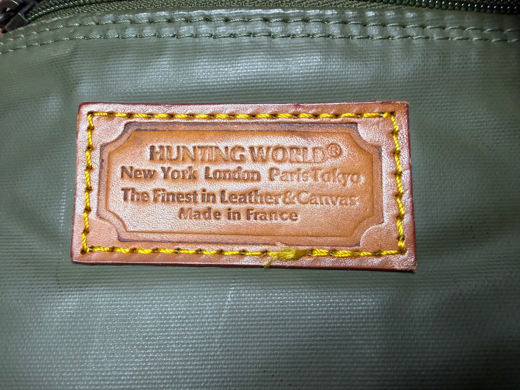Hunting World Large Olive Green Battue Duffel / Boston Bag