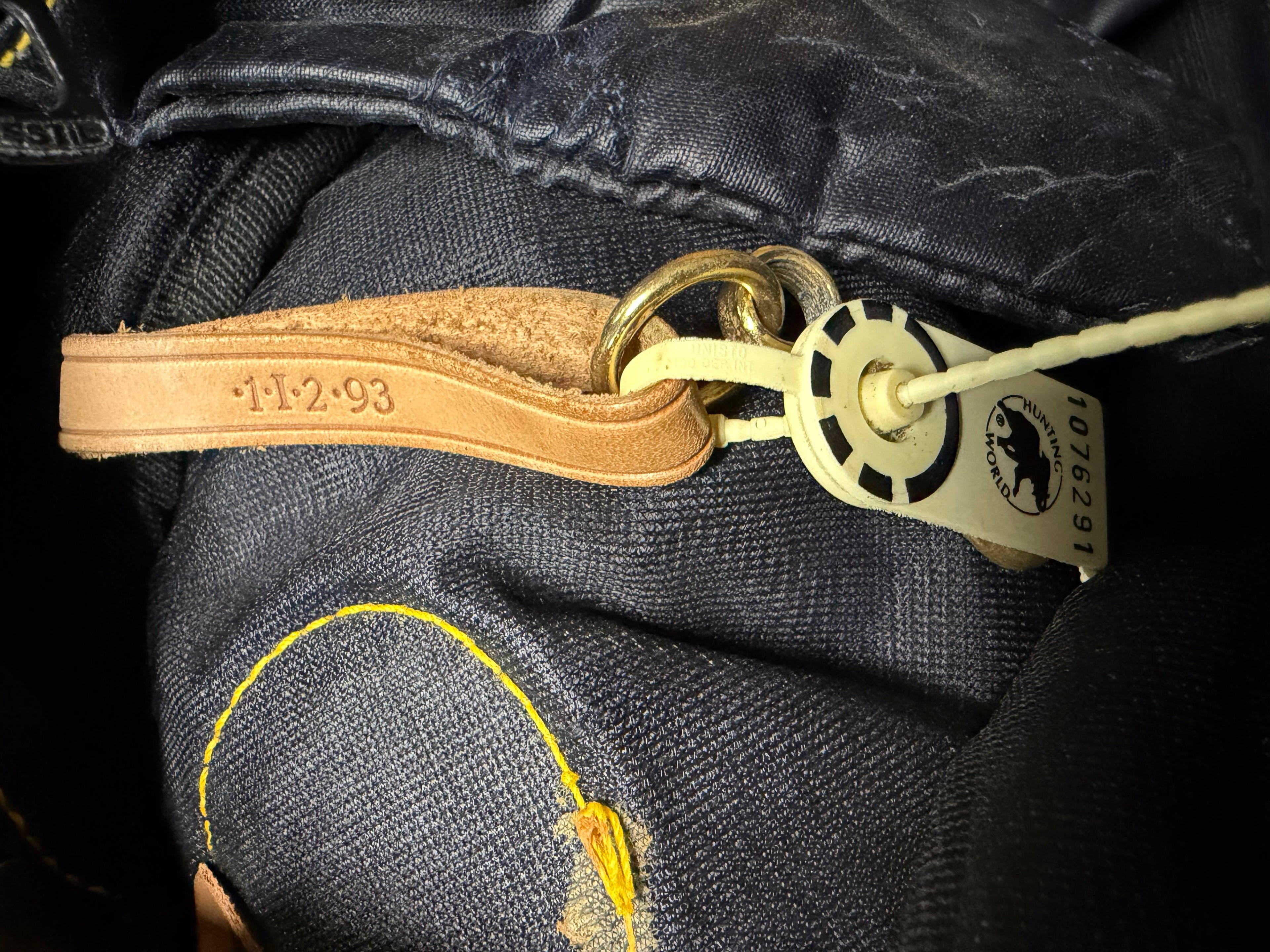 Hunting World Vintage Navy Coated Nylon Duffel / Boston Bag c.1993