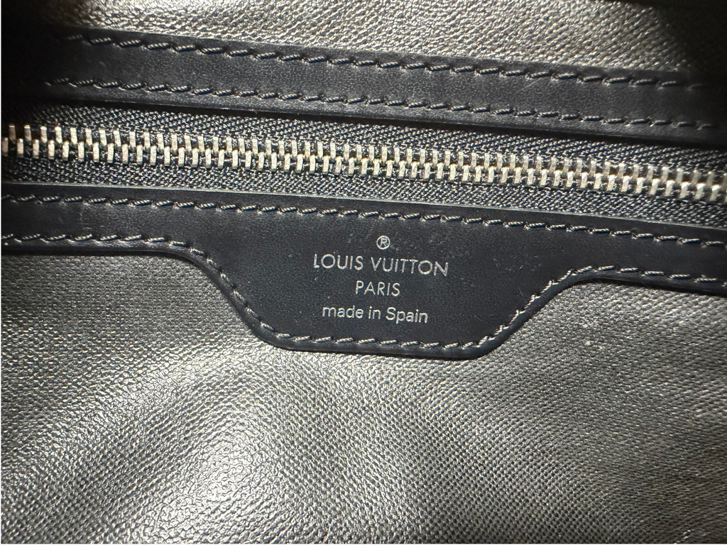 Louis Vuitton Taiga Palana Toiletry / Cosmetic Pouch in Epicea Green