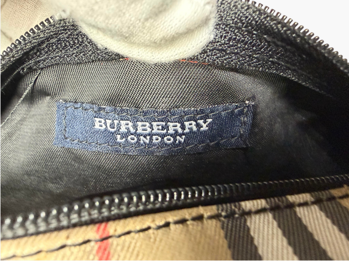 Burberry London Nova Check Wristlet Clutch Pouch / Purse