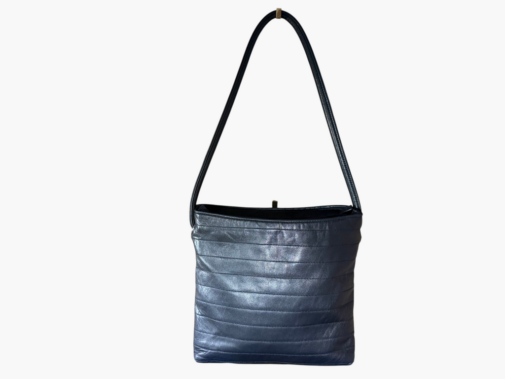 Vintage Gucci Black Ribbed Leather Tom Ford Era Shoulder Bag
