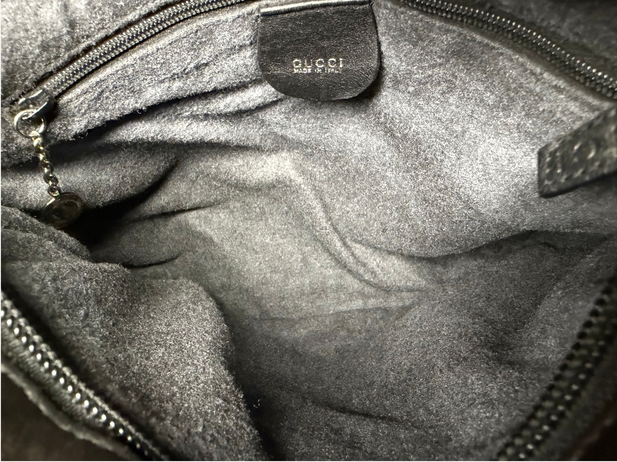 Vintage Gucci Black Ribbed Leather Tom Ford Era Shoulder Bag
