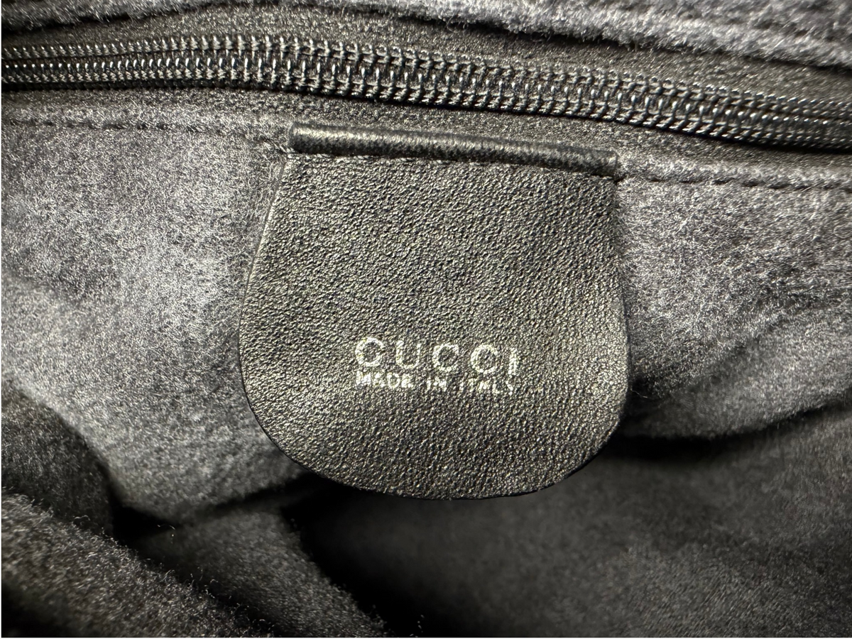 Vintage Gucci Black Ribbed Leather Tom Ford Era Shoulder Bag