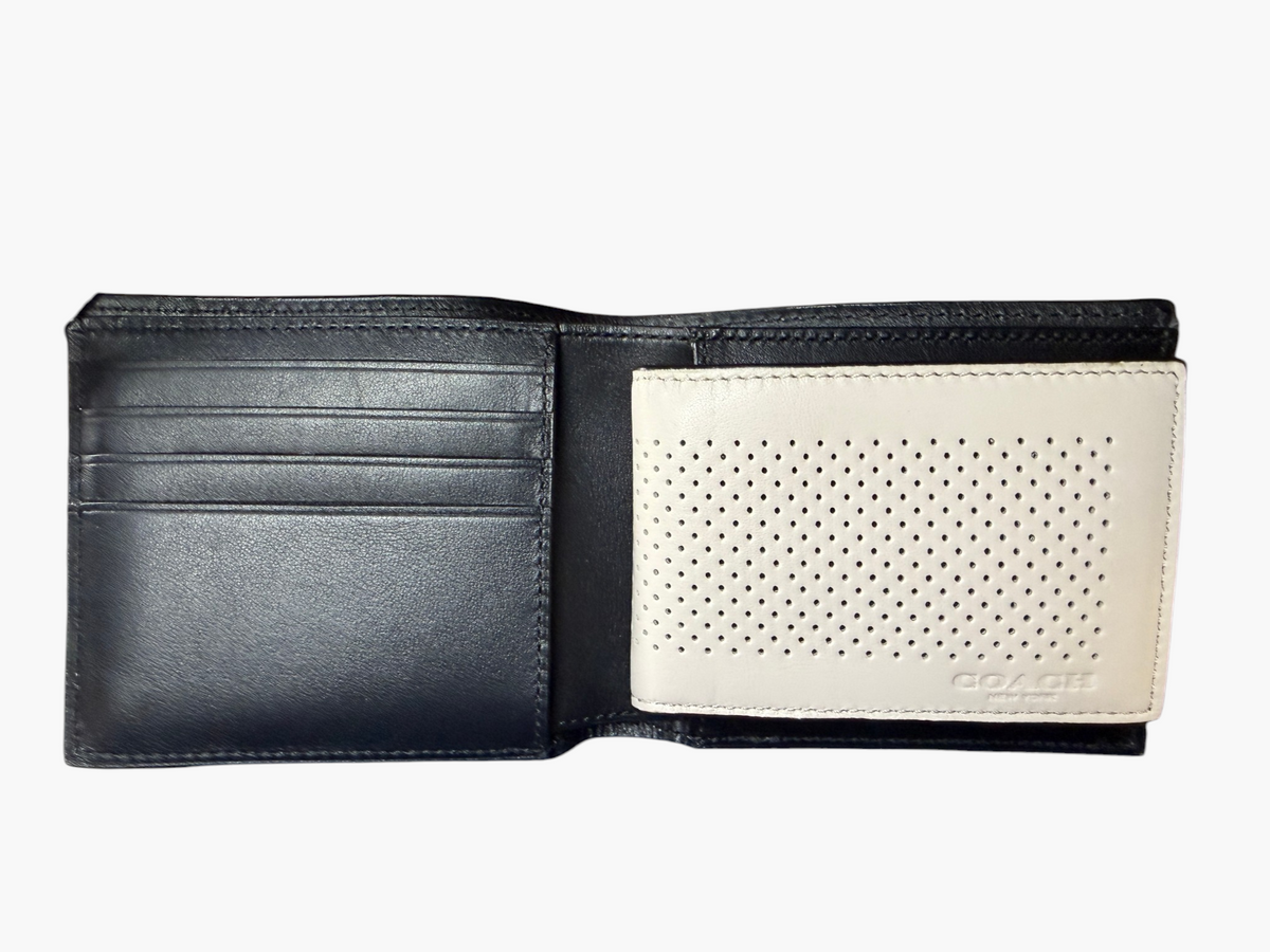 Coach Perforated Leather 3-in-1 Wallet – photo 6