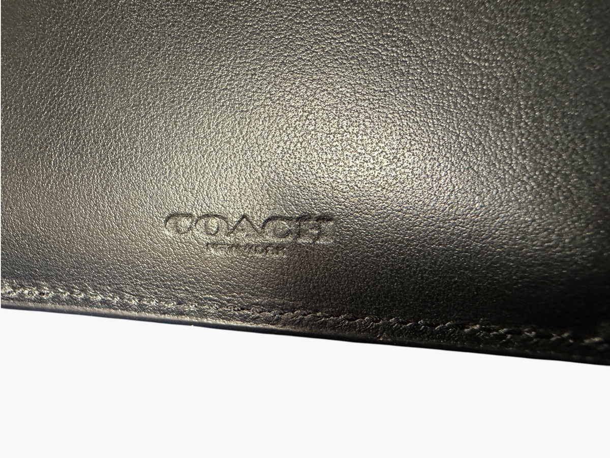 Coach Perforated Leather 3-in-1 Wallet – photo 4