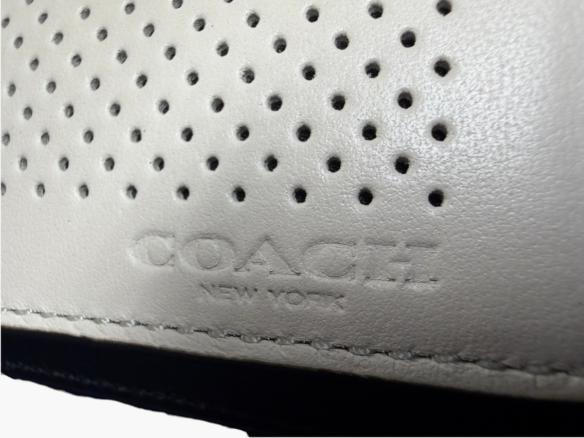 Coach Perforated Leather 3-in-1 Wallet – photo 3