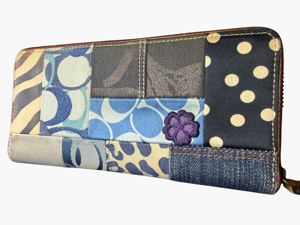 Rare Coach Denim Patchwork Zip-Around Wallet – photo 3