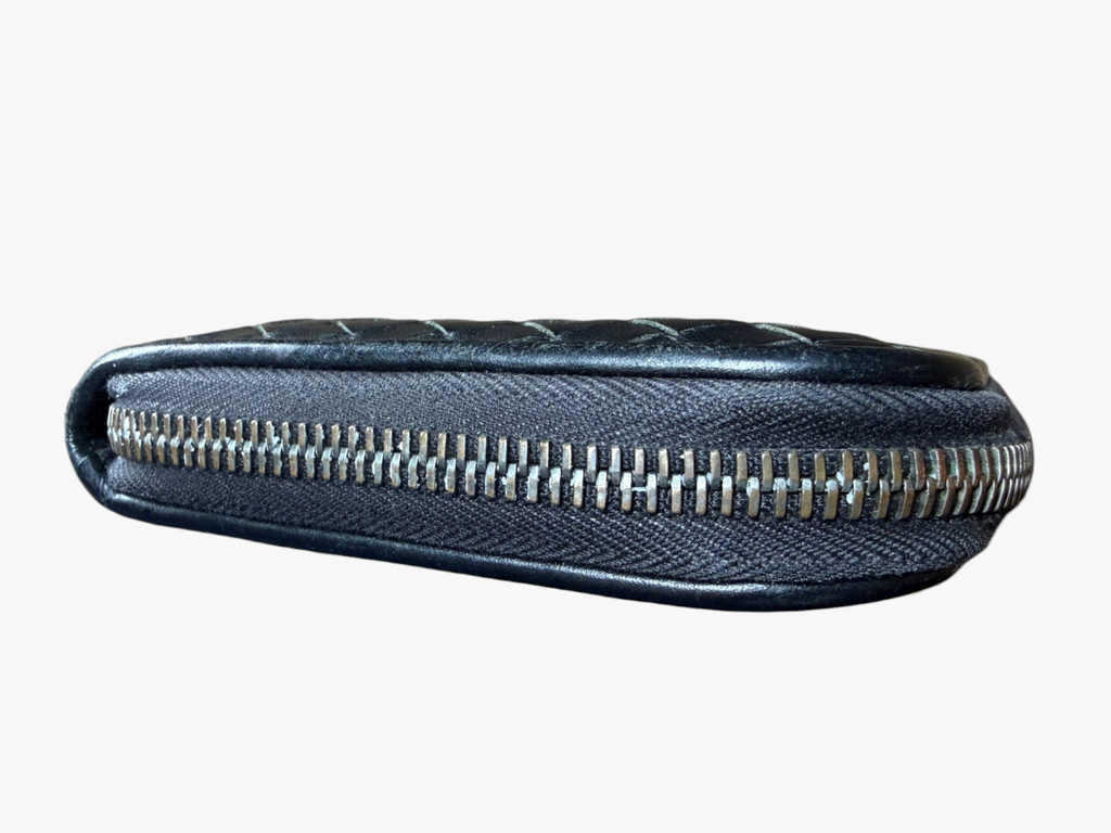 Bottega Veneta Black Intrecciato Zip-Around Wallet – photo 4
