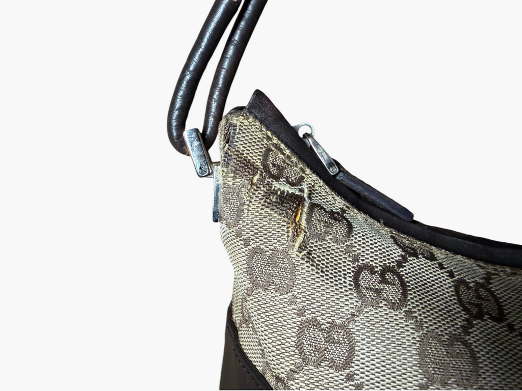 Vintage Gucci GG Monogram Flat Hobo Shoulder Bag - Tom Ford Era – photo 20