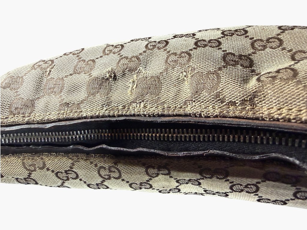 Vintage Gucci GG Monogram Flat Hobo Shoulder Bag - Tom Ford Era – photo 17