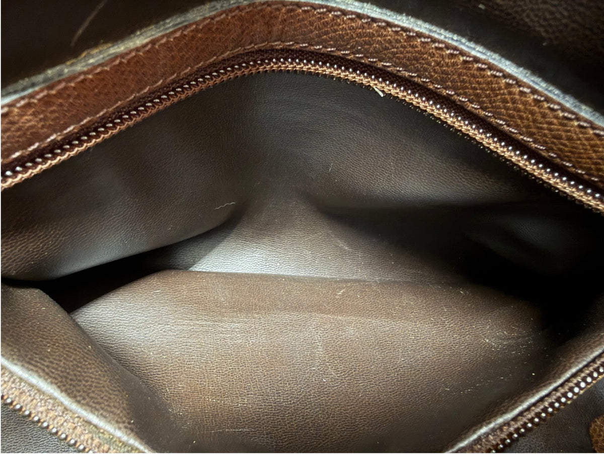 Morabito duffle bag interior view