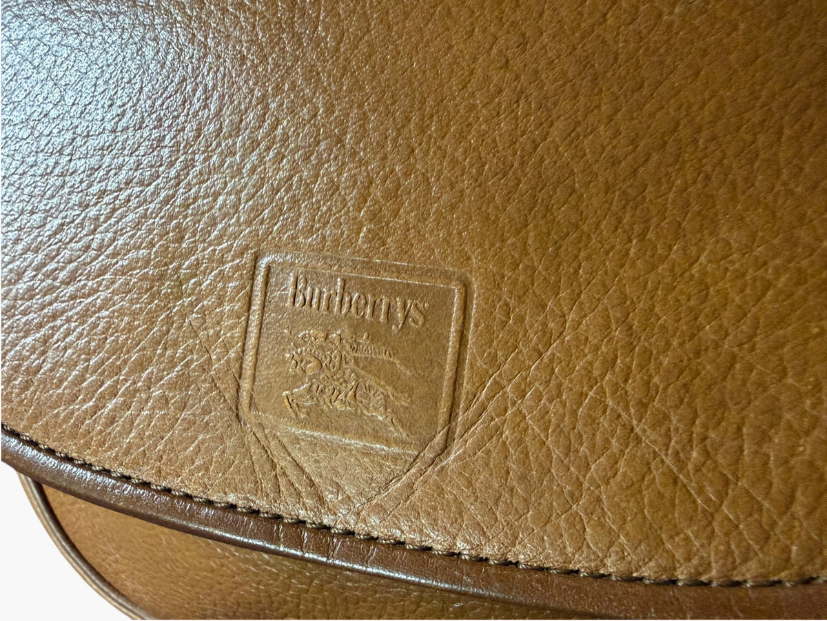 Vintage Burberrys Tan Leather Saddle Crossbody Bag with Nova Check Lining, image 4 of 16