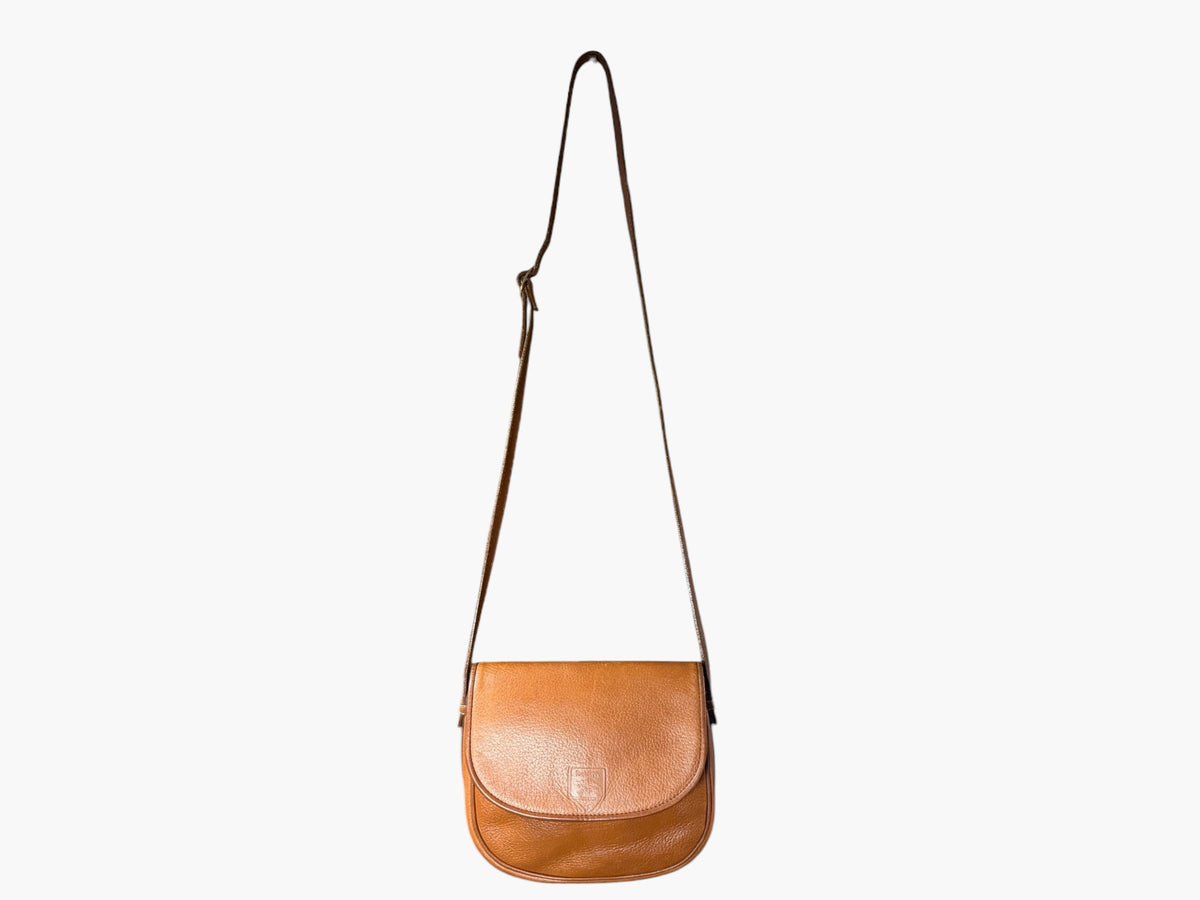 Vintage Burberrys Tan Leather Saddle Crossbody Bag with Nova Check Lining, image 2 of 16