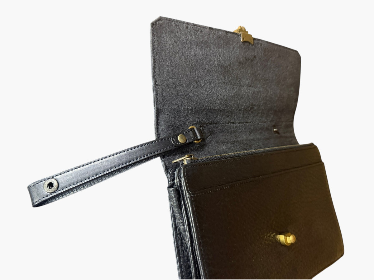Vintage Burberrys of London Black Grained Leather Clutch with Nova Check Lining, image 12 of 16