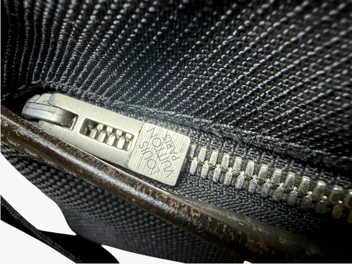 Louis Vuitton Damier Géant Acrobat Body Bag in Noir, image 14 of 23
