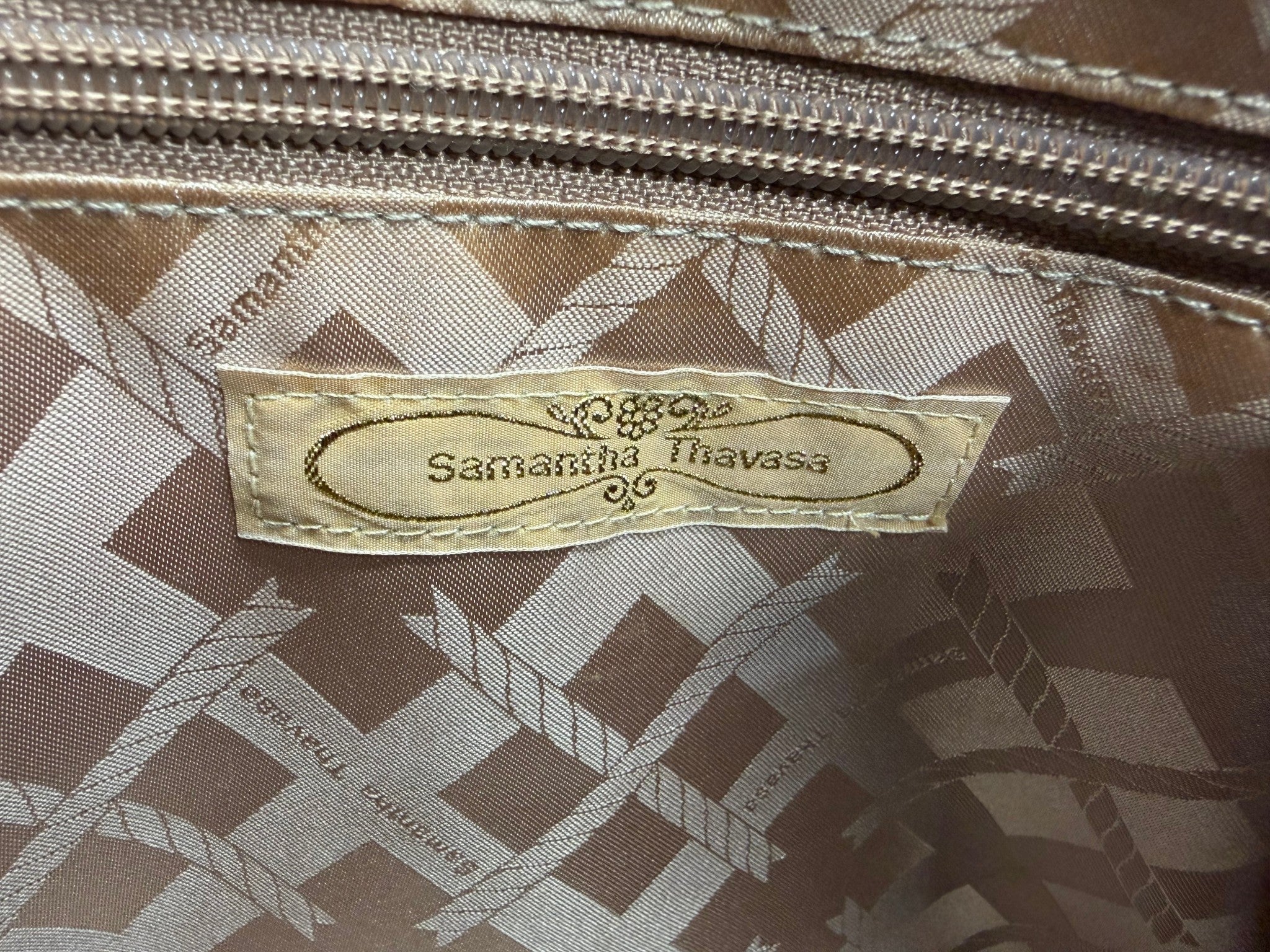 Samantha Thavasa pink leather structured convertible top handle crossbody handbag