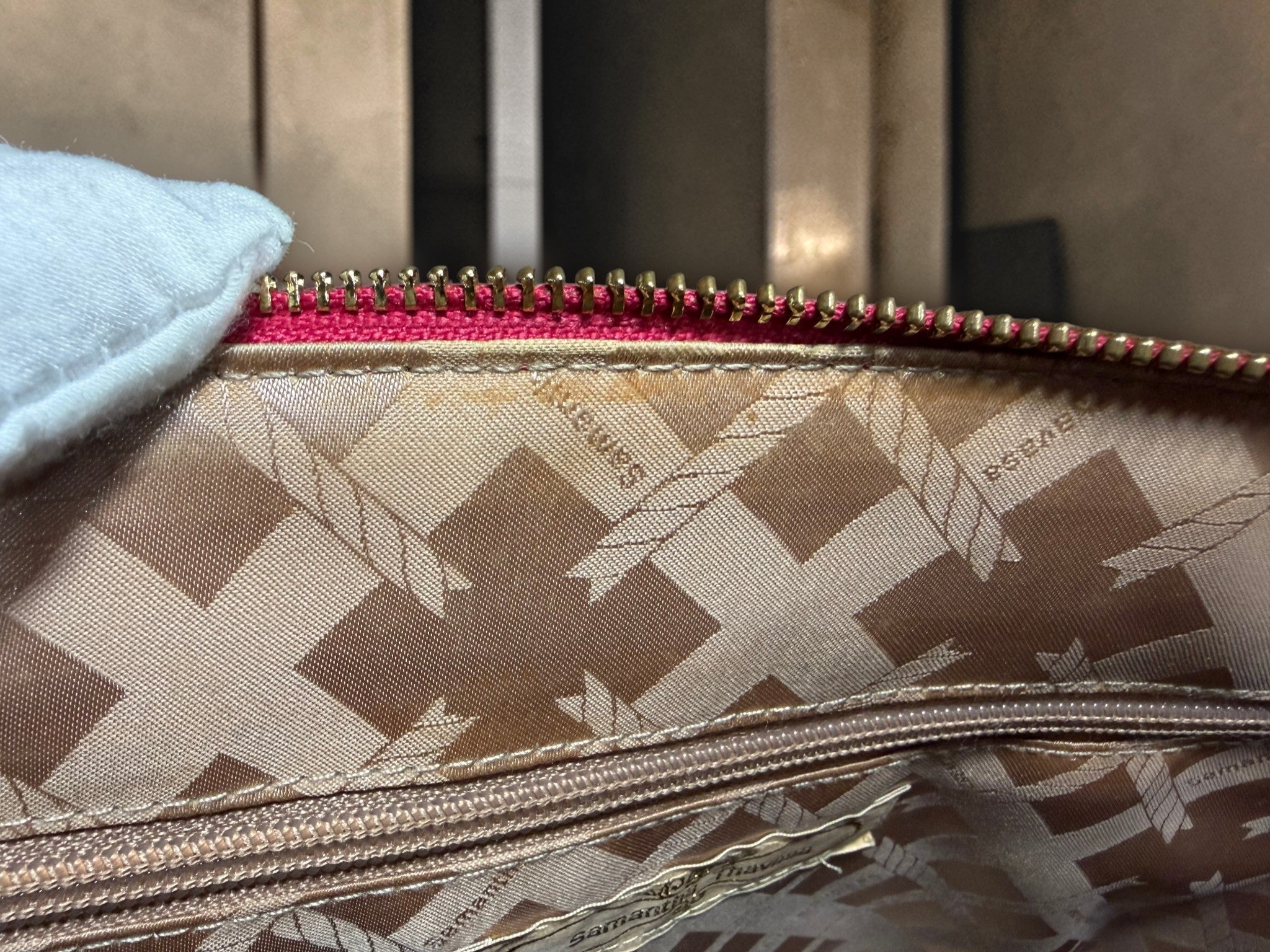 Samantha Thavasa pink leather structured convertible top handle crossbody handbag