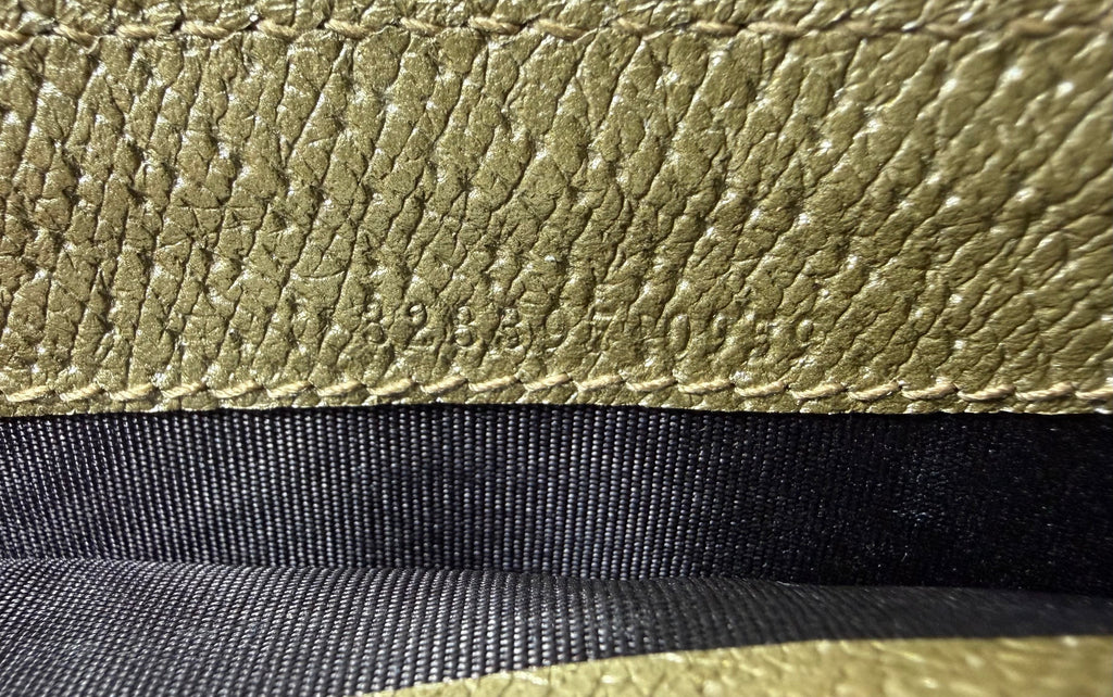 Portefeuille long Continental Gucci en toile GG et cuir doré couleur champagne