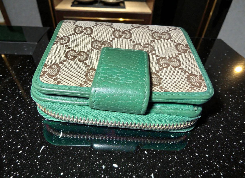 Gucci Compact GG Supreme Canvas and Green Leather Wallet