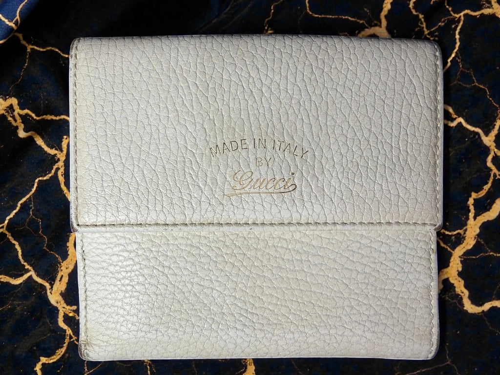 Gucci Bifold Ivory Pebble Leather Wallet