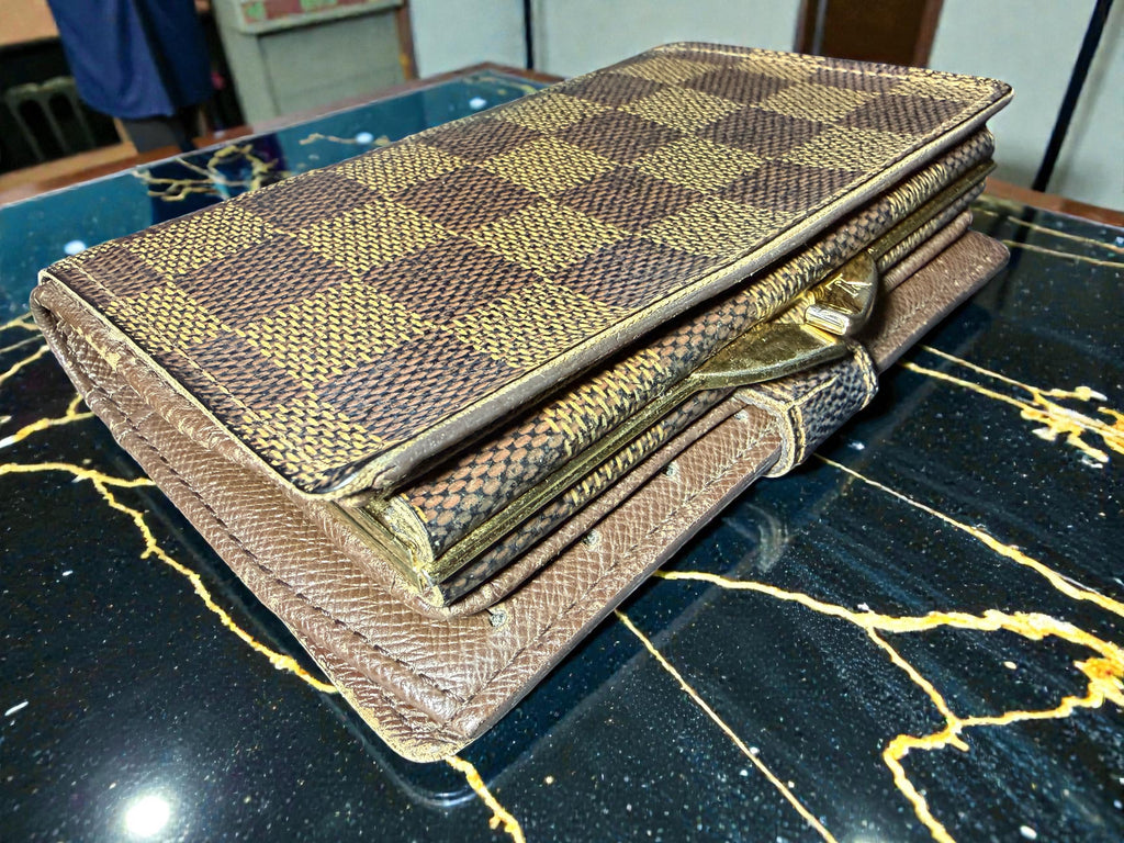 Louis Vuitton Damier Ebene Portefeuille Viennois Kiss Lock Wallet