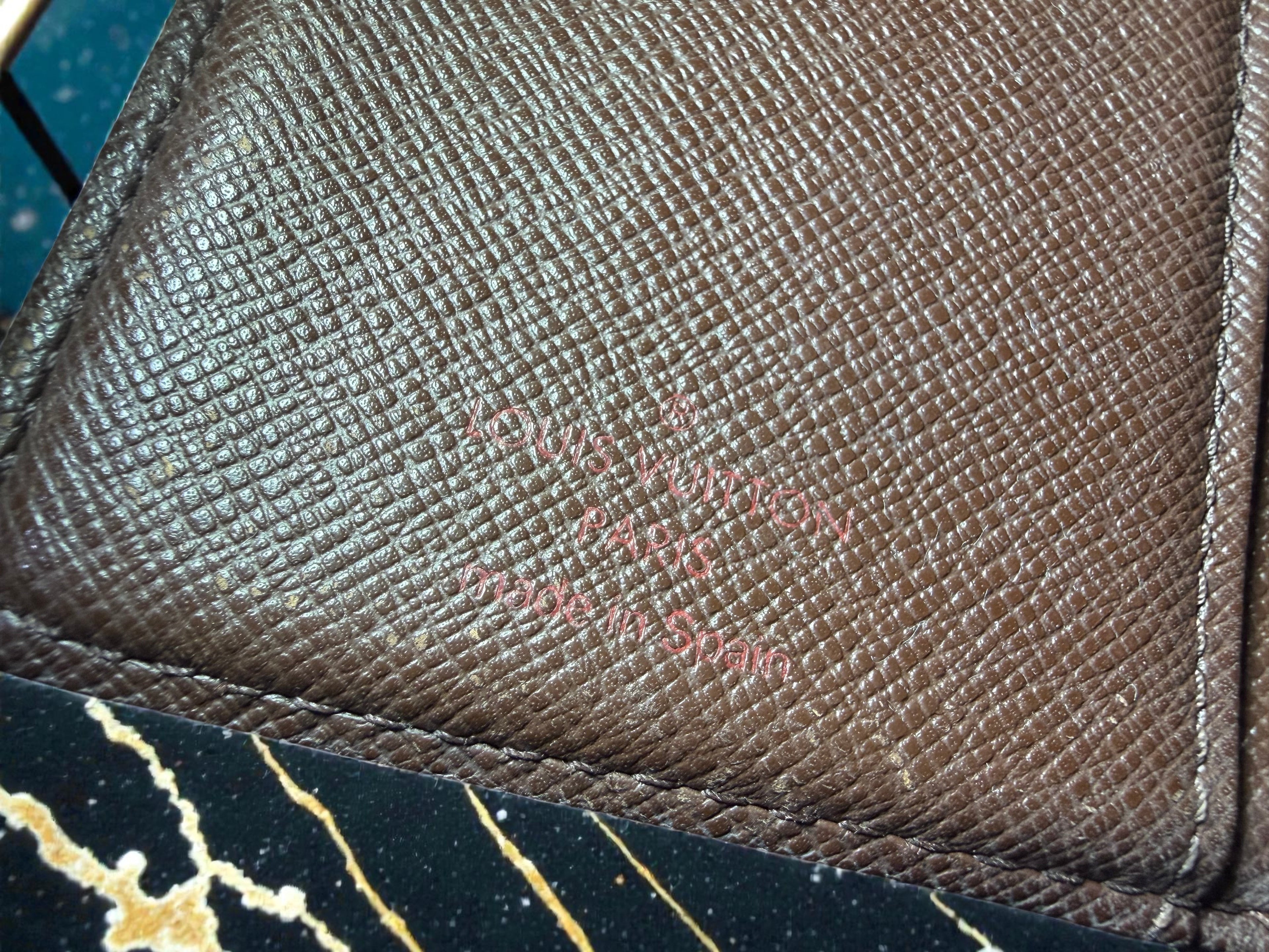 Louis Vuitton Damier Ebene Portefeuille Viennois Kiss Lock Wallet