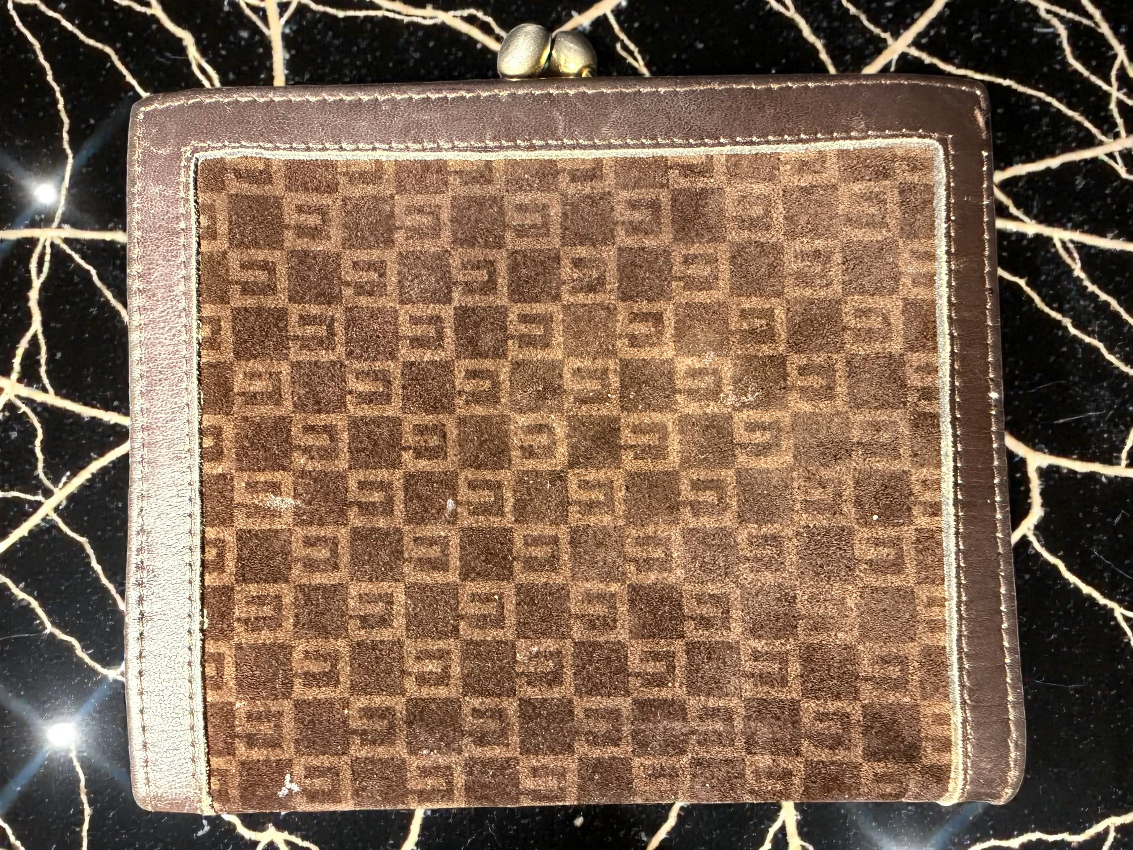 Gucci Square G Muster Vintage Zweifach-Geldbörse aus Wildleder und Leder