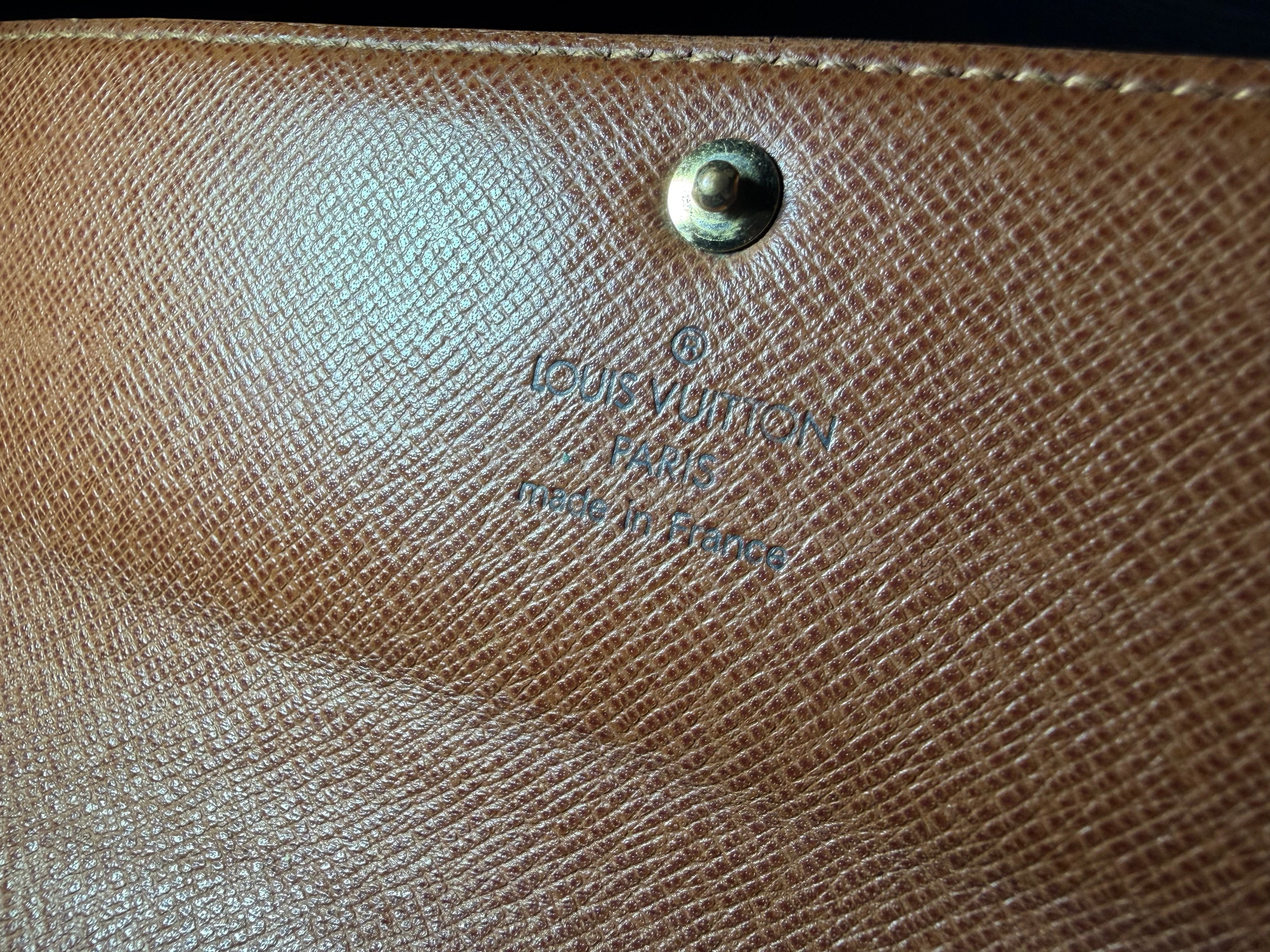 Louis Vuitton Portefeuille Sarah Monogram Wallet