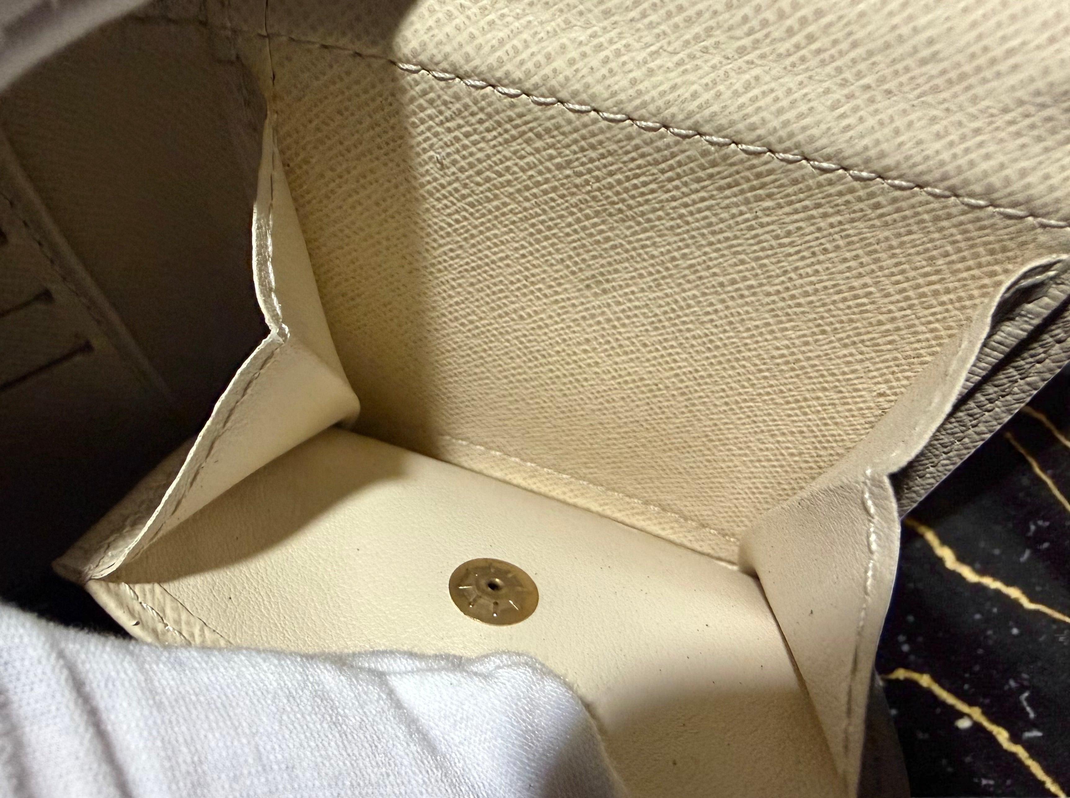 Louis Vuitton Portefeuille Damier Azur Marco Wallet