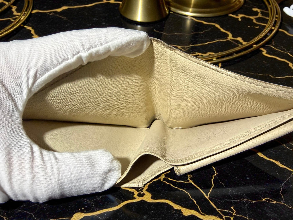 Louis Vuitton Portefeuille Damier Azur Marco Wallet