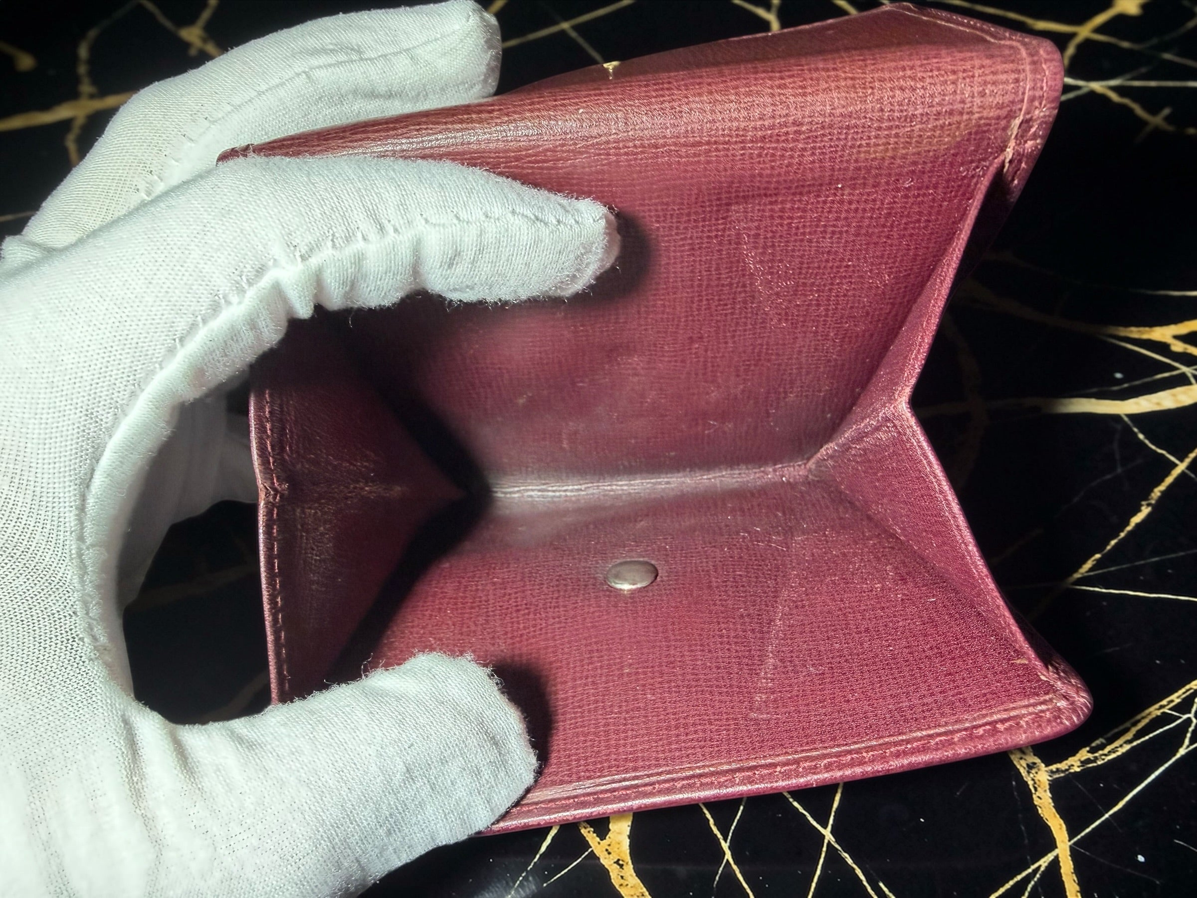 Portefeuille compact à trois volets Cartier Must de Cartier