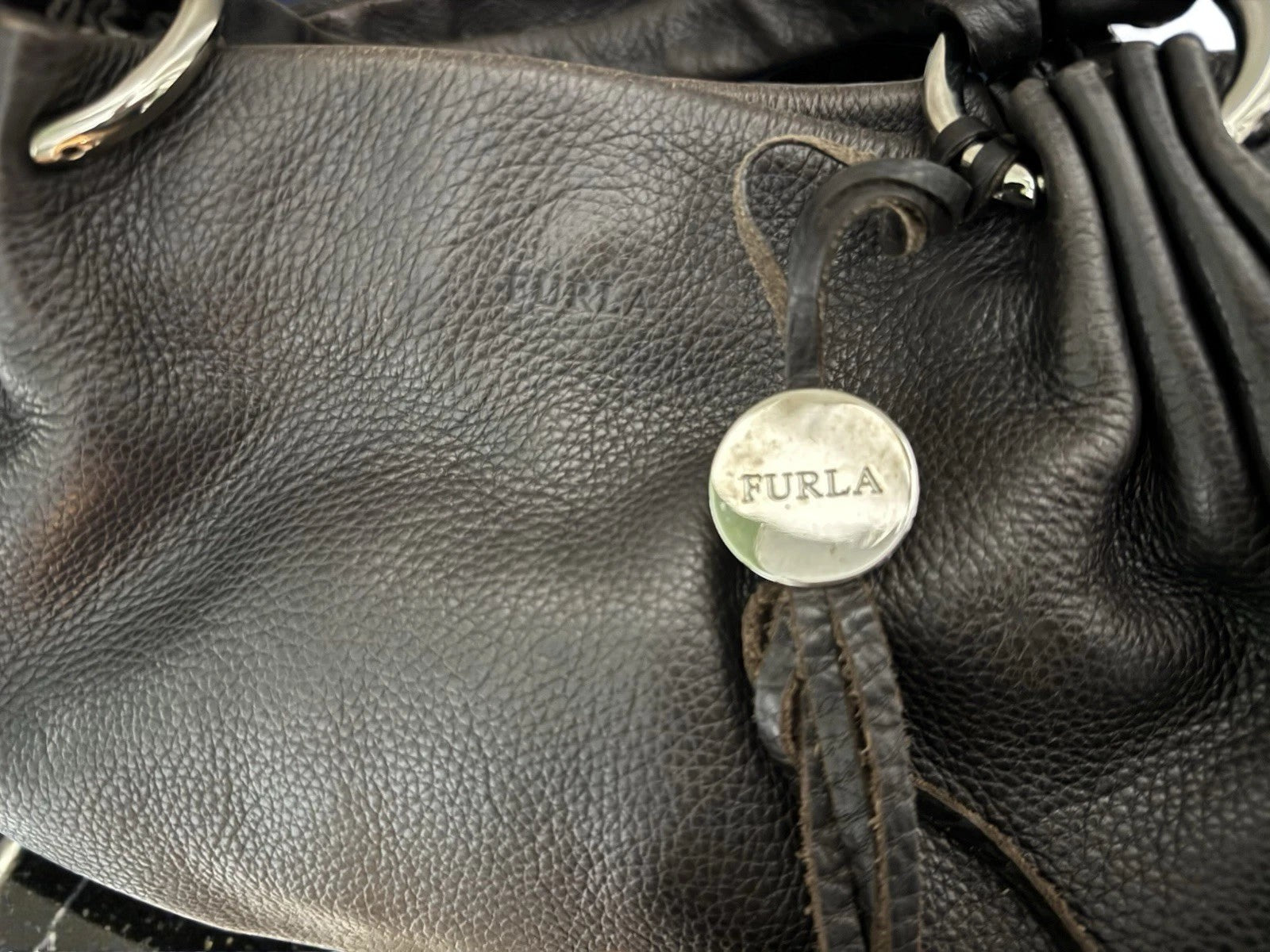 Furla Vintage Hobo Slouch Umhängetasche Dunkelbraunes Leder